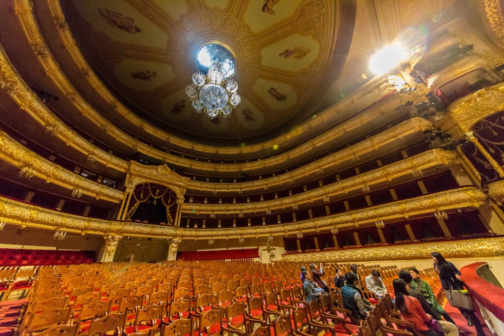 パルテール②お客さんがいないとちょっと雰囲気が違います