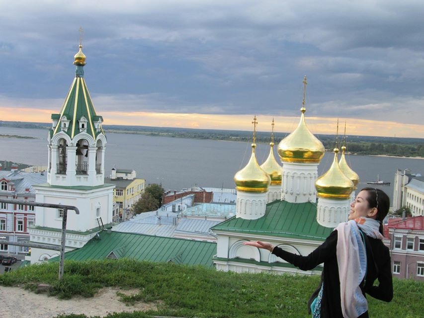 ニージニー・ノボゴロドでの1枚。教会とボルガ川