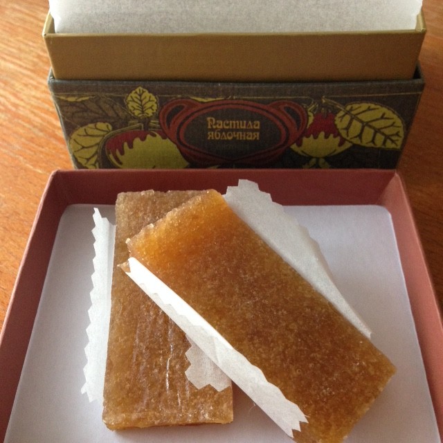 こんなかんじ。ずっしりしています。