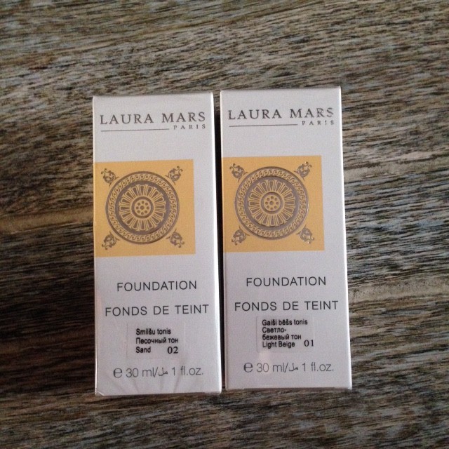 つけ心地が良さそうなライトファンデーション